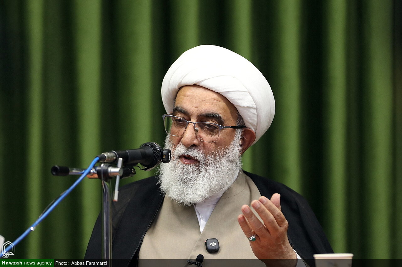 الزامات پاسخگویی دینی و مأموریتهای مبلغان در صیانت از اعتقادات مردم / پاسخ دینی نباید بر پایههای سست بنا شود