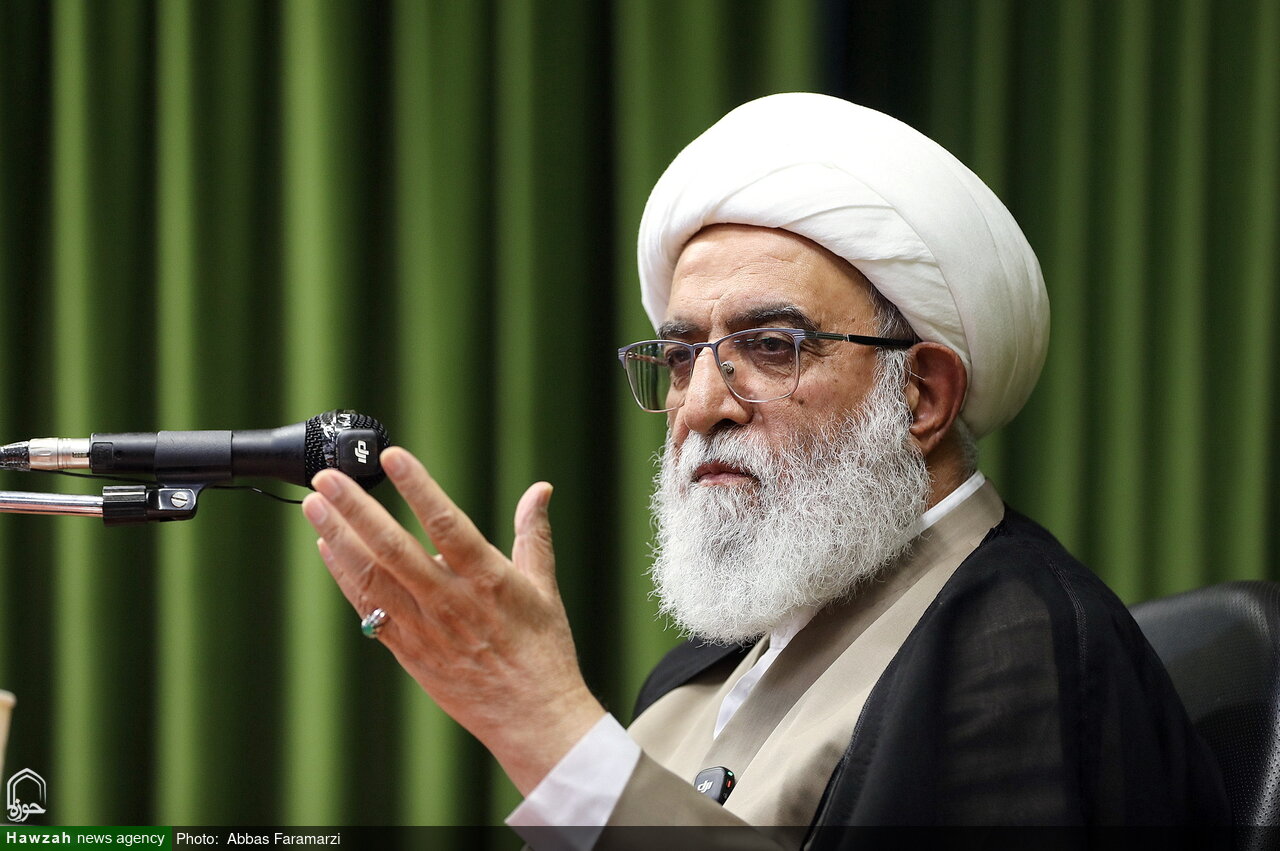 الزامات پاسخ‌گویی دینی و مأموریت‌های مبلغان در صیانت از اعتقادات مردم / پاسخ دینی نباید بر پایه‌های سست بنا شود