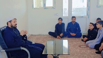 سیره حضرت زهرا(س)؛ الگوی تلفیق معنویت و مسئولیت اجتماعی در برابر مشکلات