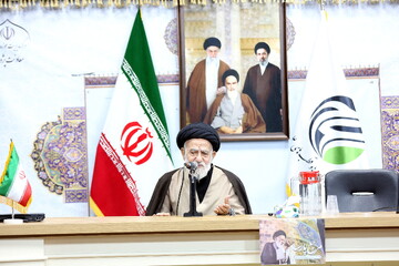 تصاویر/ نشست علمی "فقیه ژرف‌نگر"
