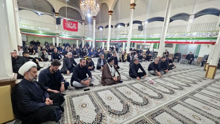 تصاویر/ مراسم سوگواری ایام فاطمیه در مسجد جامع ماکو