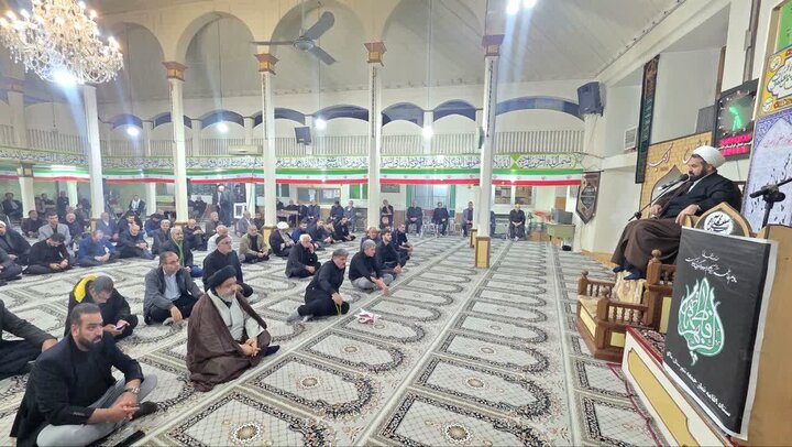 تصاویر/ مراسم سوگواری ایام فاطمیه در مسجد جامع ماکو
