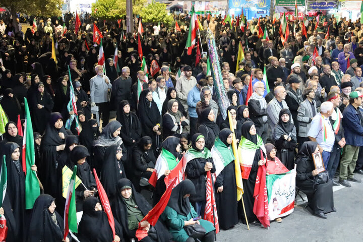 سخنرانی معاون آموزش حوزه های علمیه در اجتماع مردمی ساری