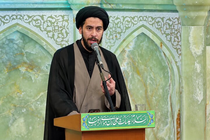 مراسم عزاداری فاطمیه با حضور پرشور انقلابی در حرم رضوی برگزارشد