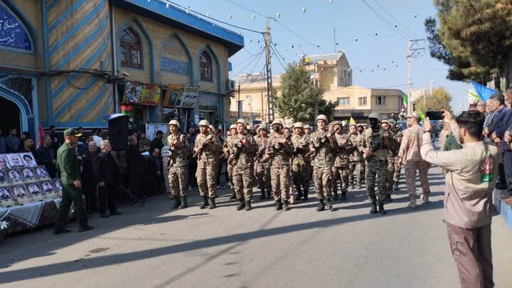 تصاویر/ حضور روحانیون شهرستان میاندوآب در رزمایش 6000 نفری جانفدایان ایران