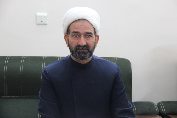 تصاویر / برگزاری آزمون شفاهی  از داوطلبان تدریس حوزه علمیه استان قزوین