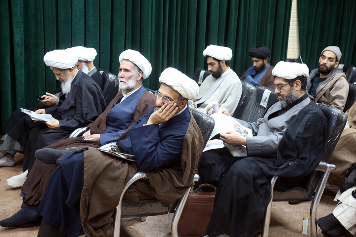 نشست علمی "فقیه ژرف‌نگر"