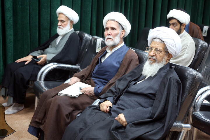 نشست علمی "فقیه ژرف‌نگر"