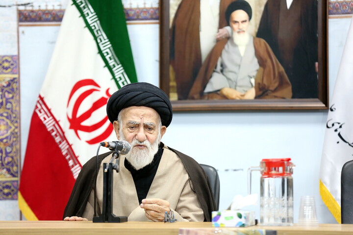 نشست علمی "فقیه ژرف‌نگر"