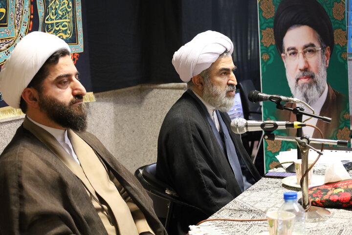 دیدار معاون آموزش با طلاب شهرستان ساری