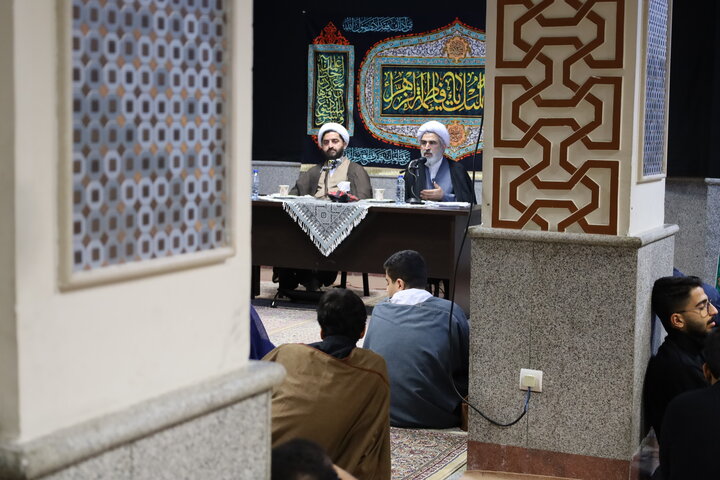 دیدار معاون آموزش با طلاب شهرستان ساری