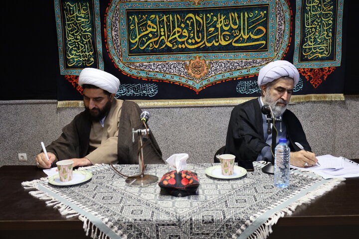دیدار معاون آموزش با طلاب شهرستان ساری