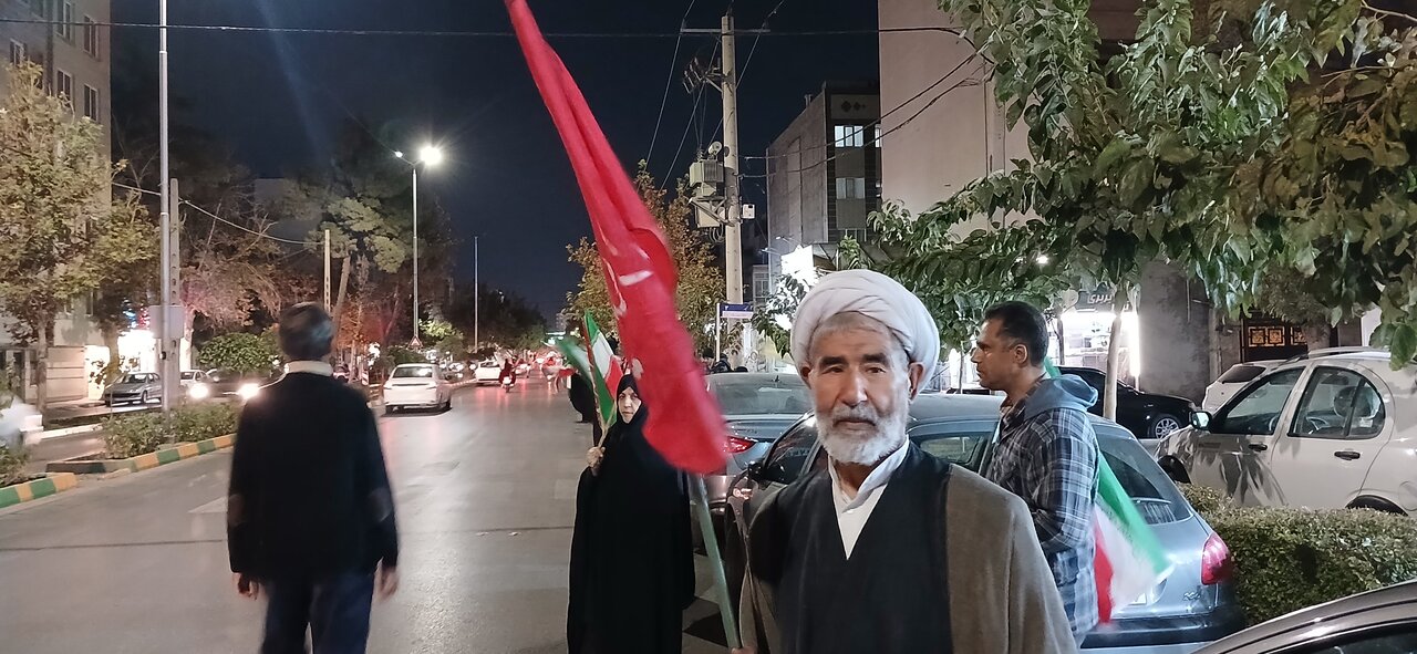 اجتماع زنجیره انسانی جان‌فدا  درمشهد مقدس ۶ آبان ماه