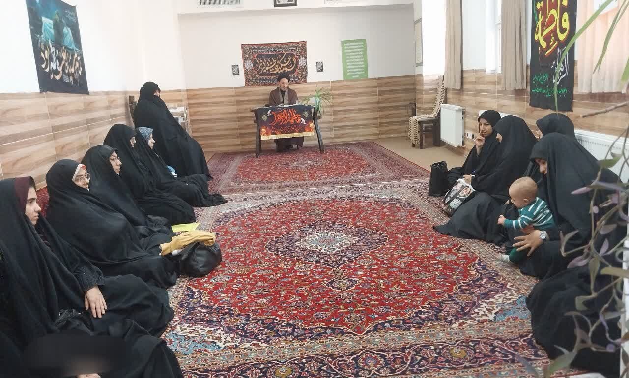 طلاب در علم آموزی همواره باید ممارست و مداومت داشته باشند