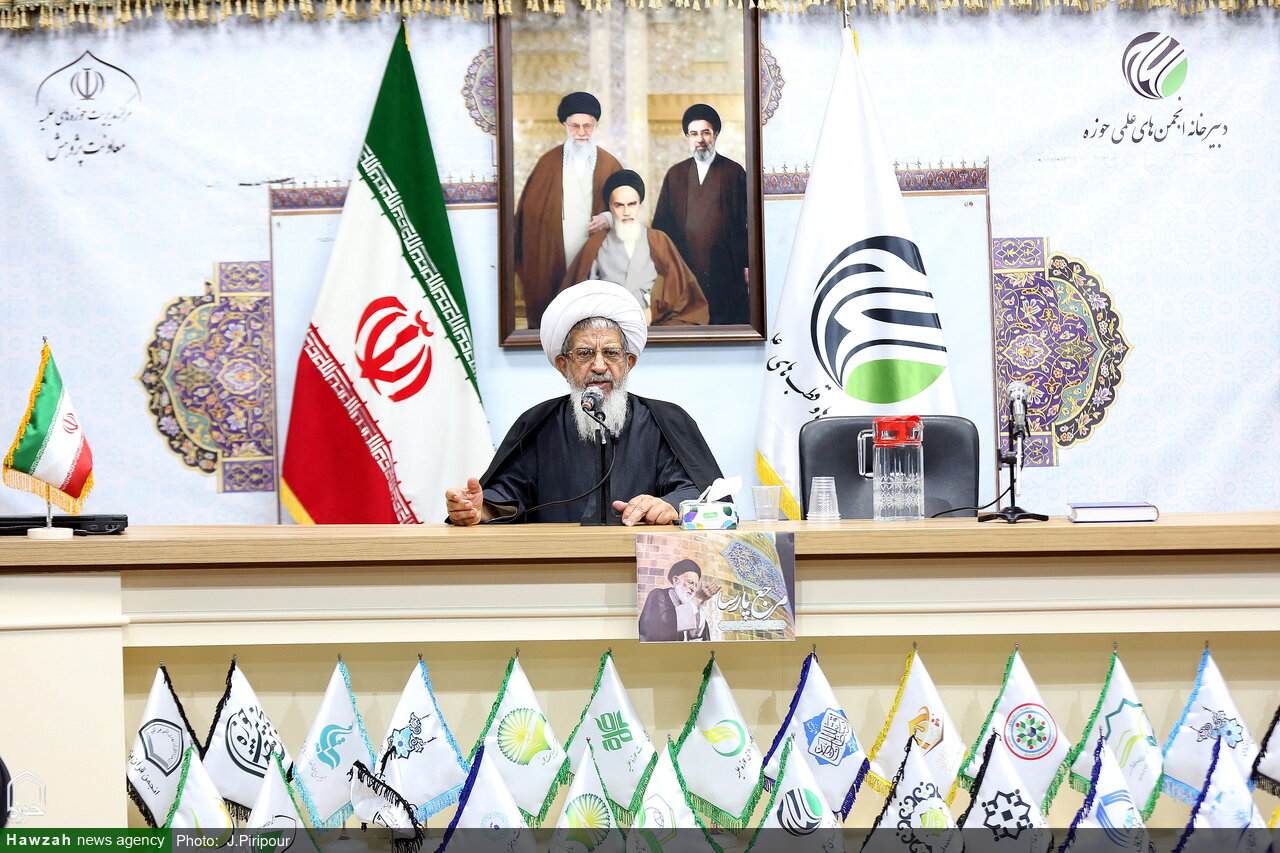 روایت چهار چهره حوزوی از «فقیه ژرفنگر»؛ از دقتهای کمنظیر علمی تا مناسبات عمیق با امام خمینی(ره) و رهبر شهید انقلاب