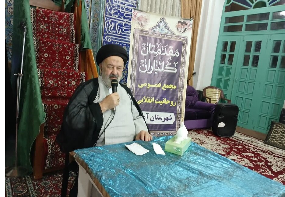 مبلغان با پایبندی به اخلاق، صداقت و بندگی، زینت اهل‌بیت (ع) باشند