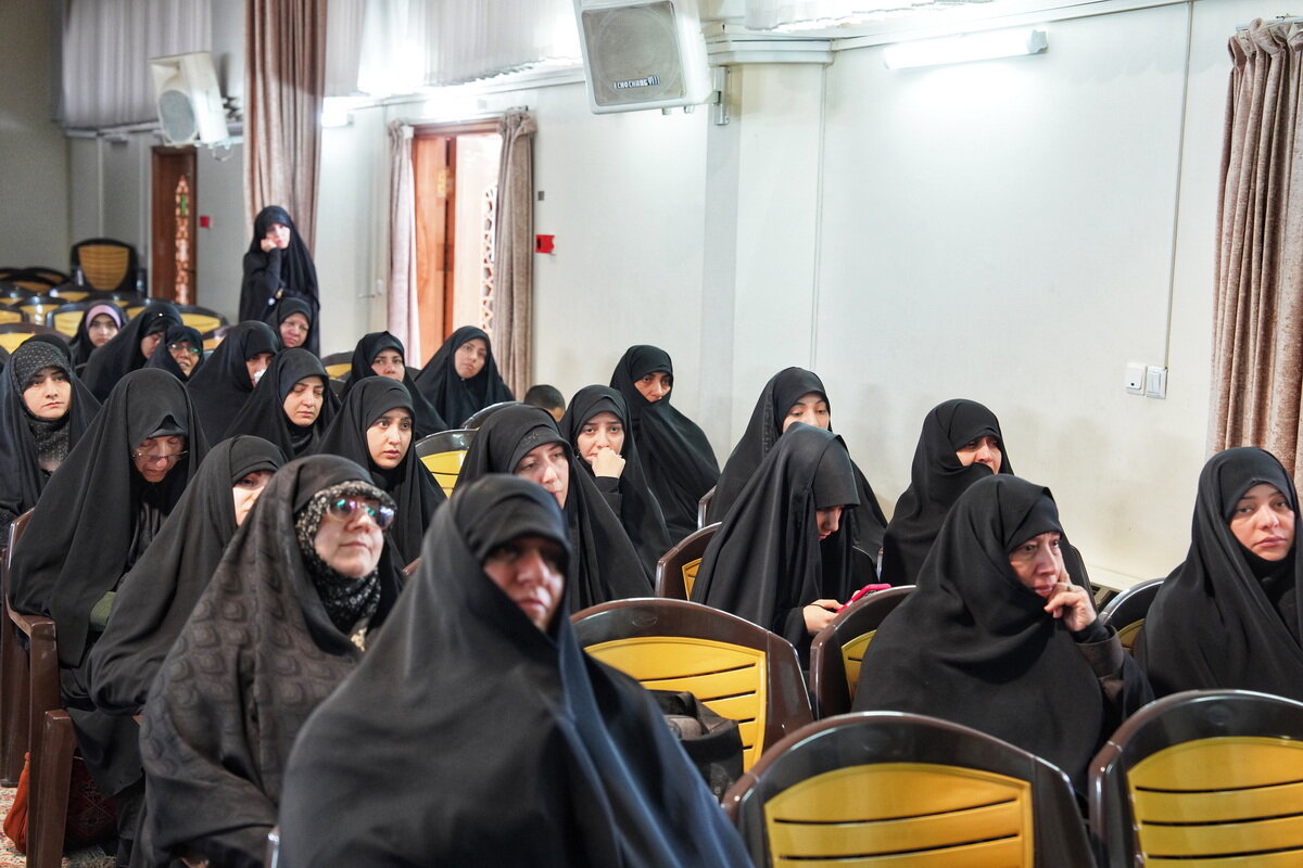 همایش «هم افق با ولی» در آستان مقدس حضرت معصومه(س) برگزار شد + تصاویر