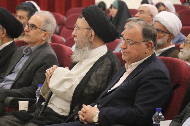 تصاویر / اختتامیه پنجمین رویداد ملی عکس «نگاه سرخ» در گرگان