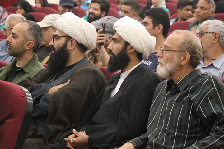 تصاویر / اختتامیه پنجمین رویداد ملی عکس «نگاه سرخ» در گرگان