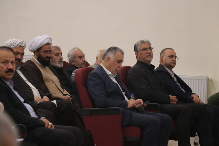 تصاویر / اختتامیه پنجمین رویداد ملی عکس «نگاه سرخ» در گرگان