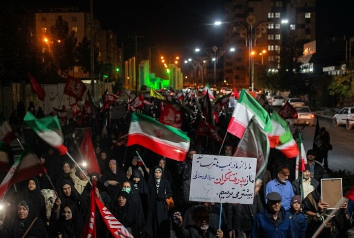 تصاویر| تجدید پیمان مردم با آرمان‌های انقلاب در ۲۴۲ شب قرار شبانه