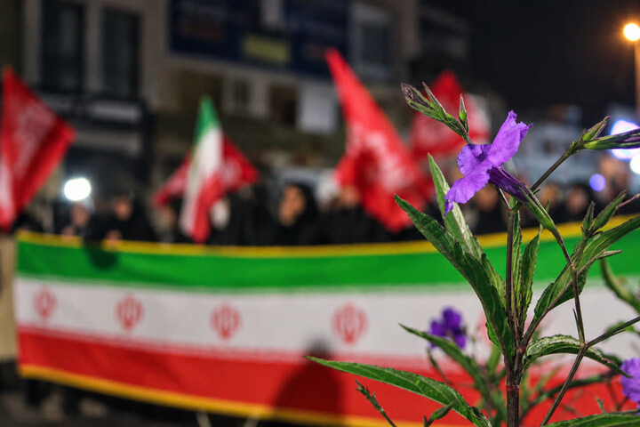 تصاویر| تجدید پیمان مردم با آرمان‌های انقلاب در ۲۴۲ شب قرار شبانه