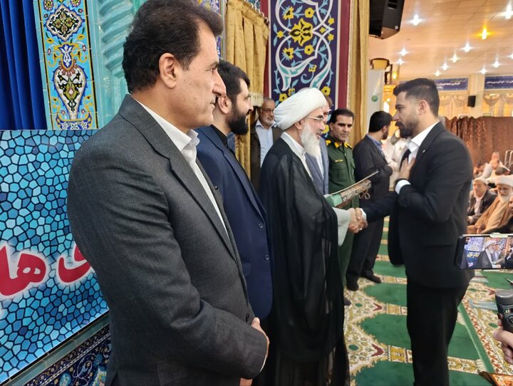 نمازجمعه امروز شهر بوشهر به روایت تصاویر
