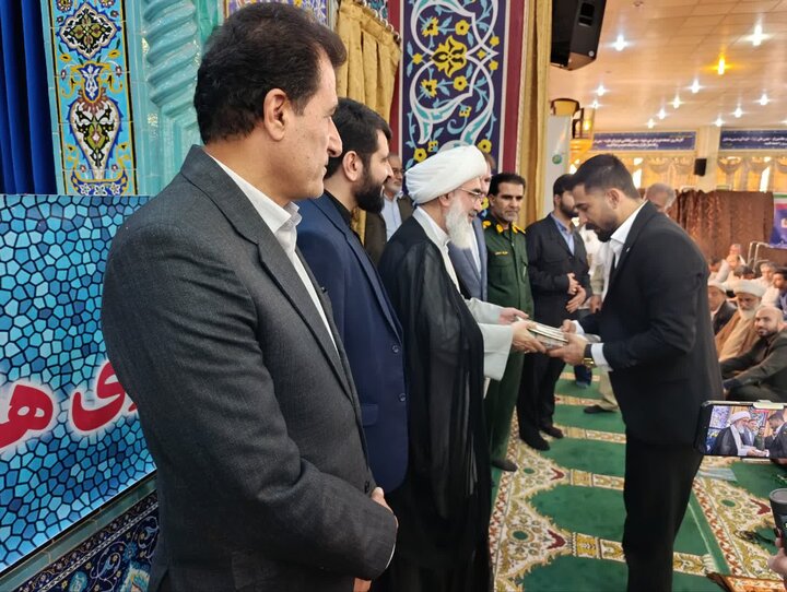 نمازجمعه امروز شهر بوشهر به روایت تصاویر