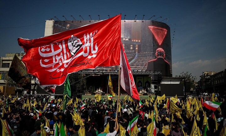 تصاویر/ اجتماع بزرگ نوجوانان آرمانی در میدان انقلاب
