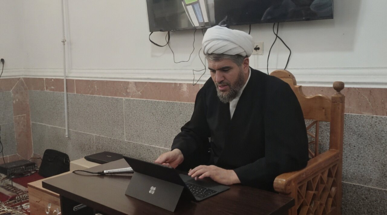 نشست عرفیات طلبگی ایذه