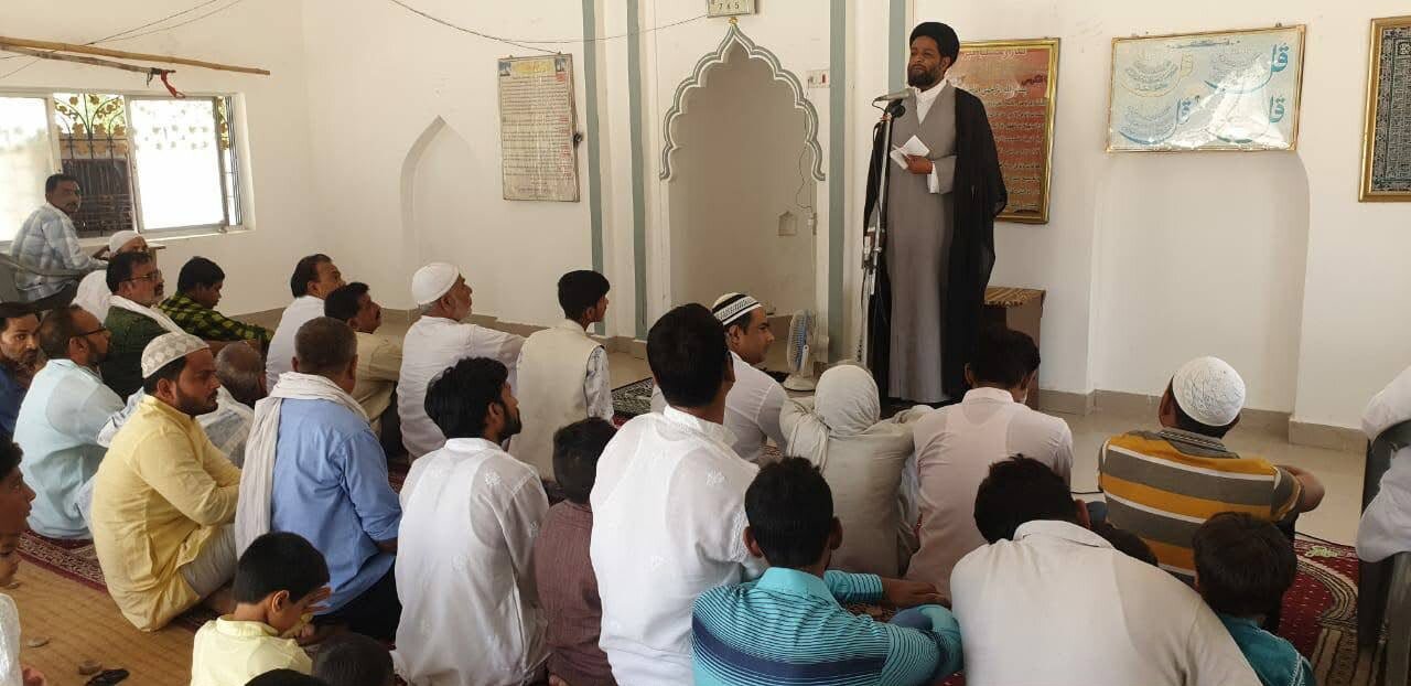 हज़रत फ़ातिमा ज़हेरा सलामुल्लाह अलैहा की सीरत तक़वे की व्यावहारिक व्याख्या है।हुज्जतुल इस्लाम वल मुस्लिमीन सैयद अली अब्बास हायरी