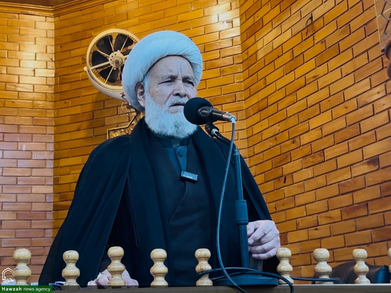 باطل کے مقابل استقامت اور حق کی حمایت؛ سیرتِ فاطمہؑ کا عملی پیغام/ گلگت بلتستان کے عوام کو مکمل آئینی حقوق دیے بغیر ان پر ٹیکس عائد کرنا قابلِ قبول نہیں: علامہ حسن سروری