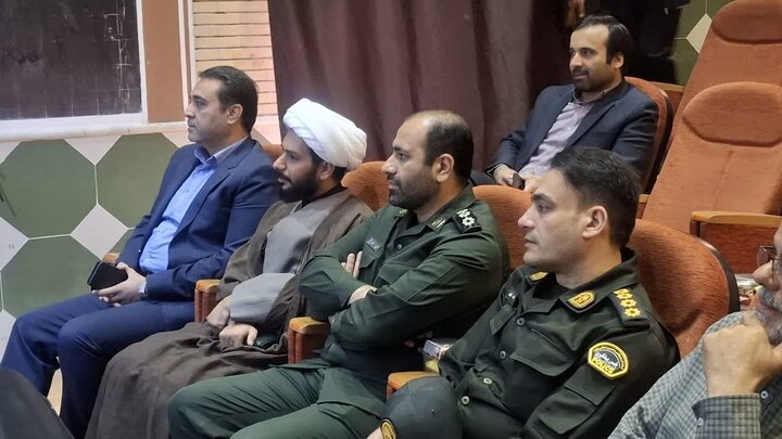 تصاویر/مراسم تکریم و معارفه امام جمعه بخش قمصر