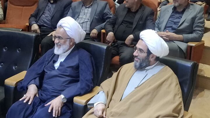 تصاویر/مراسم تکریم و معارفه امام جمعه بخش قمصر
