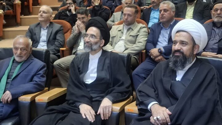 تصاویر/مراسم تکریم و معارفه امام جمعه بخش قمصر
