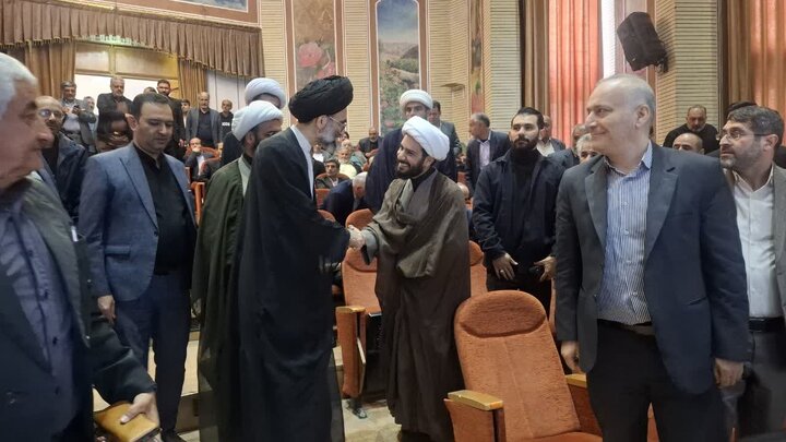 تصاویر/مراسم تکریم و معارفه امام جمعه بخش قمصر