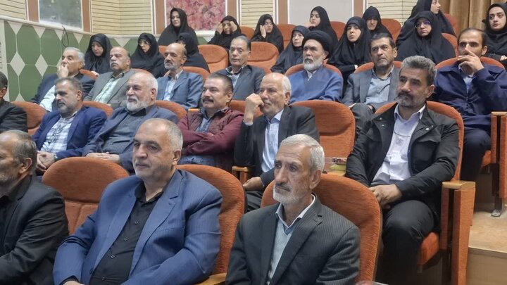 تصاویر/مراسم تکریم و معارفه امام جمعه بخش قمصر