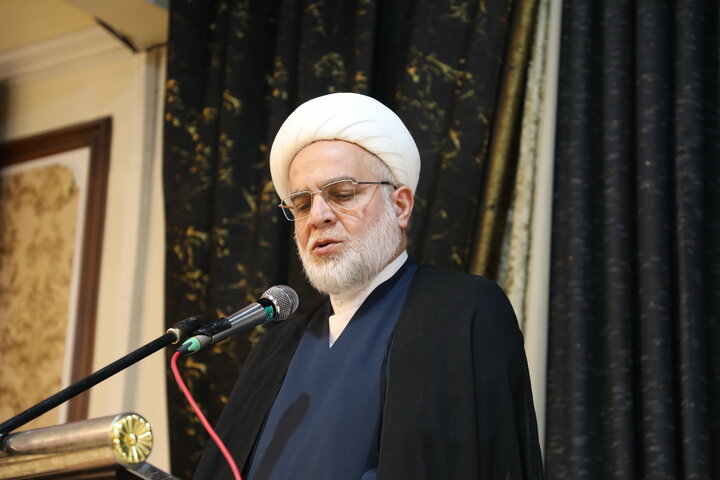 تجیل از اساتید و مبلغان برتر حوزه علمیه امام صادق(ع) بیجار