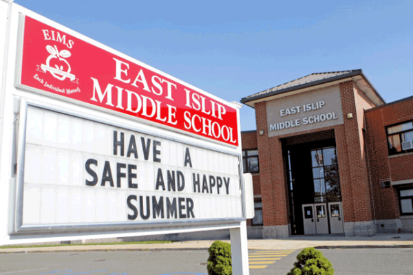 مدرسة أمريكية تجبر طفلا مسلما على الانتماء لـ"داعش