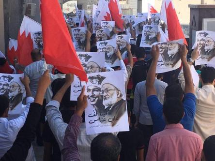 تظاهرة حاشدة في الدراز البحرينية تندّد بمنع صلاة الجمعة 