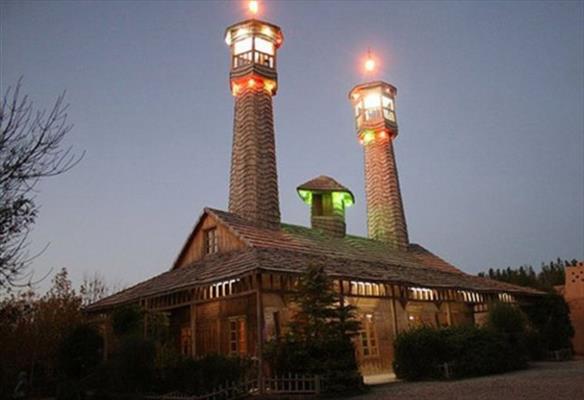 أول مسجد مقاوم للزلزال عالمیا في قریة «جوبین» في مدینة «نیشابور» شمال شرقي إيران