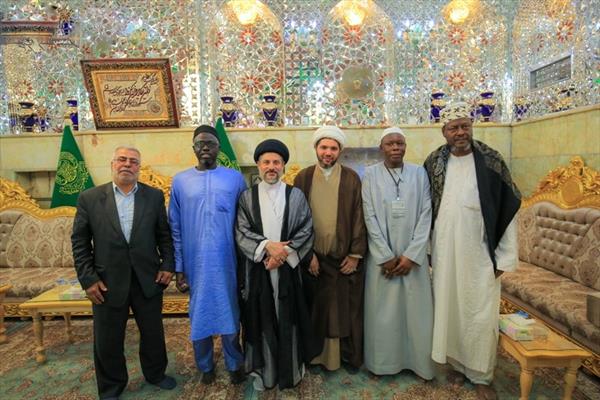 العتبة العلوية تحتفي بشخصيات دينية وحكومية أفريقية تشرفت بزيارة العتبات المقدسة في العراق