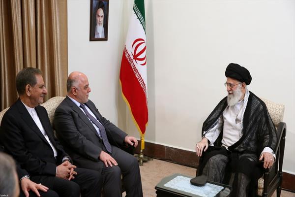 قائد الثورة الإسلامية المعظم يستقبل الرئيس العراقي حيدر العبادي.
