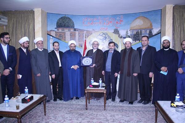 تجمع العلماء المسلمين بحث ووفدا علمائيا من وزارة الثقافة الإيرانية كيفية التواصل بين المساجد في البلدين