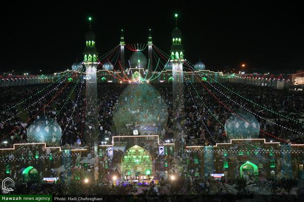 أجواء الفرح والسرور في منتصف شعبان ذكرى ولادة الإمام المنتظر (عج) في مسجد جمكران 