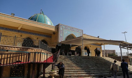 بالصور / مزار كميل بن زياد النخغي  الذي علّمه الإمام الدعاء المعروف باسمه