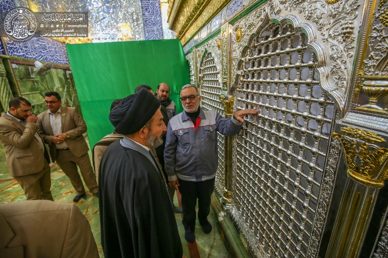 الأمين العام للعتبة العلوية المقدسة يشرف على تنفيذ المرحلة الثانية من مشروع ترميم شباك مرقد أمير المؤمنين(ع)