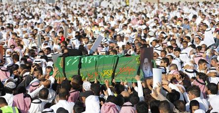 تشييع مهيب للسيد طاهر السلمان في الاحساء+ الصور