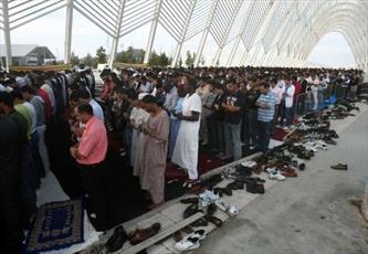 Greek parliament approves building mosque in Athens 