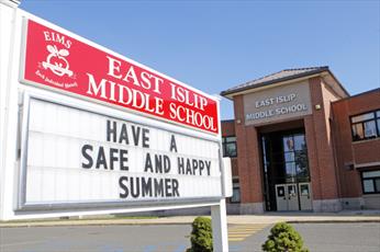 Muslim Boy Sues New York School for Forcing Him to Say He Belongs to ISIS